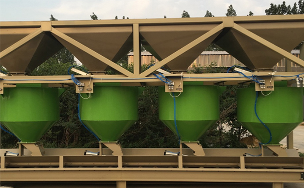 動態(tài)配料系統(tǒng) 動態(tài)配料系統(tǒng)